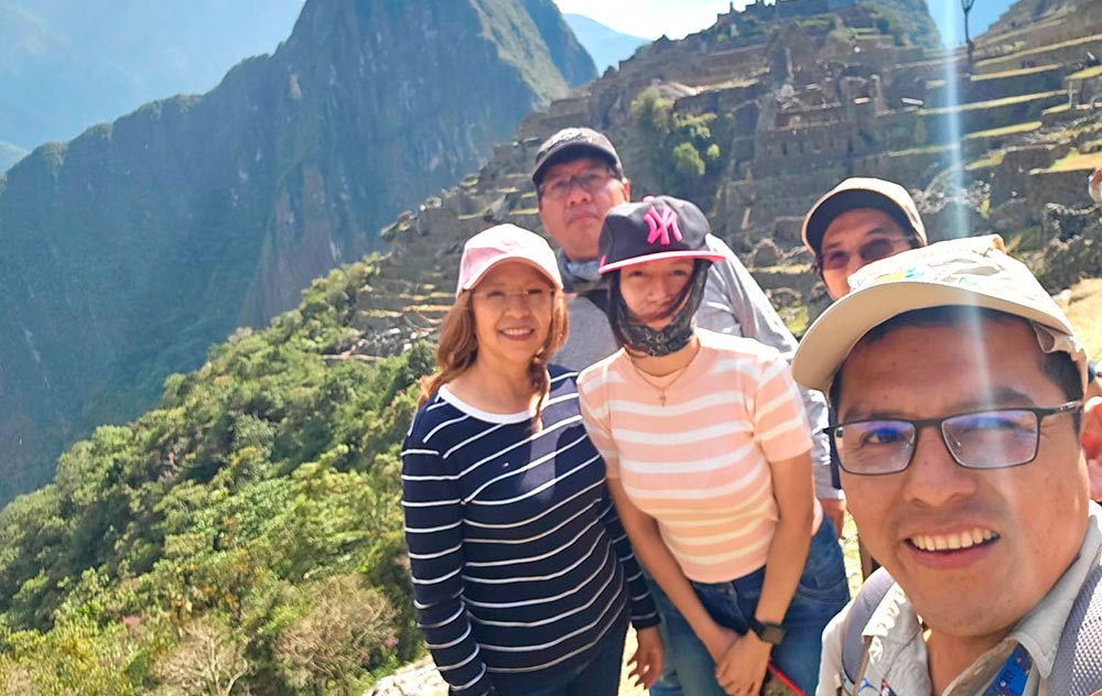 Private guided tour in Machu Picchu